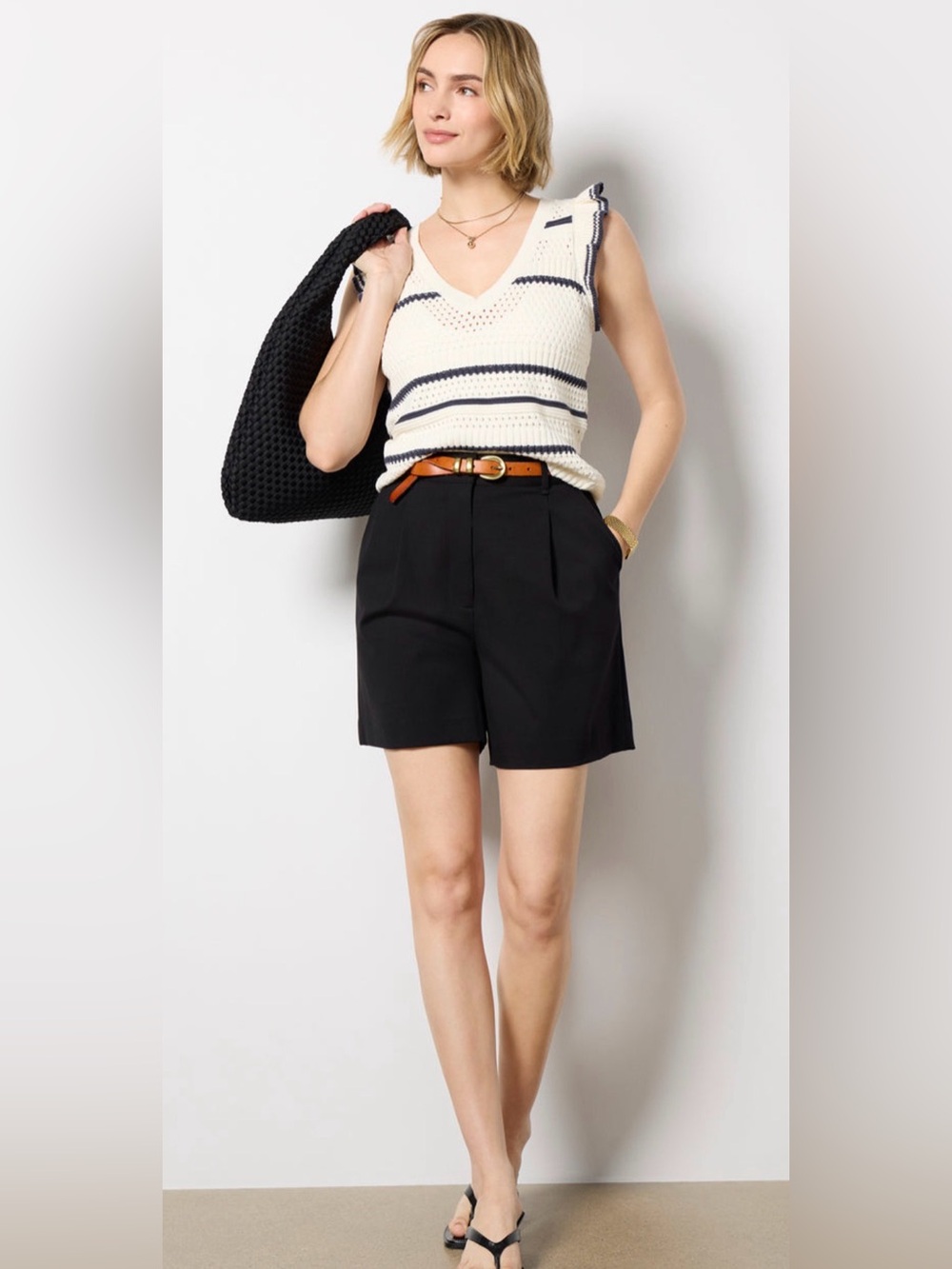 Evereve Elodie Tank Sweater Vest Size Medium Black/Ivory Stripe Crochet